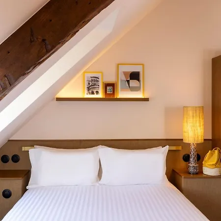 Ernest Hotel París