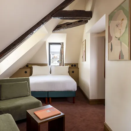 Ernest Hotel París