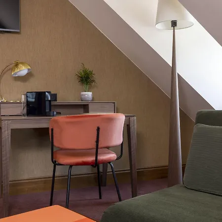 Ernest Hotel París