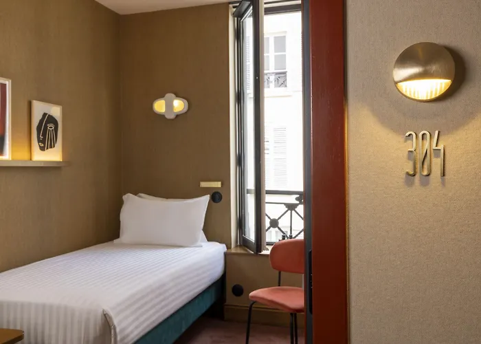 Otel Ernest 3*